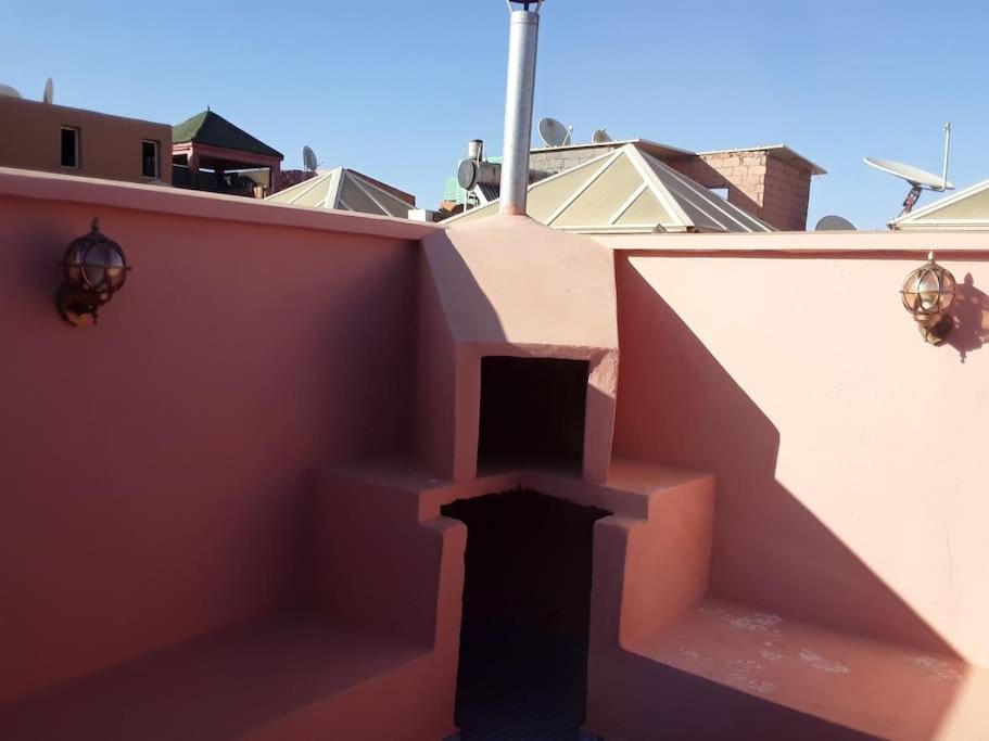Un Riad Pour Se Divertir En Famille & Se Detendre Marrakesz Zewnętrze zdjęcie